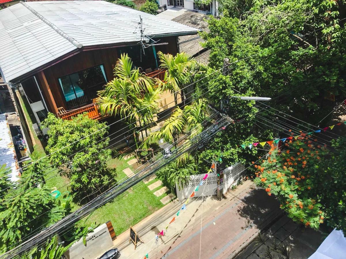 Hotel The Eight Ratvithi House Chiang Mai Exterior foto